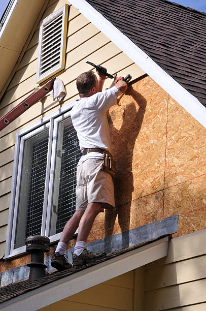 Best Fascia and Soffit Installation  in Irvine, CA